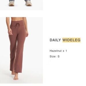 Vuori daily wide leg pant! Size SMALL